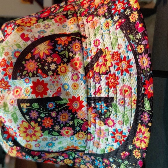 NWT - Love Peace Sign Unisex Bucket Hat Sz. 22"/23" - Picture 2 of 4